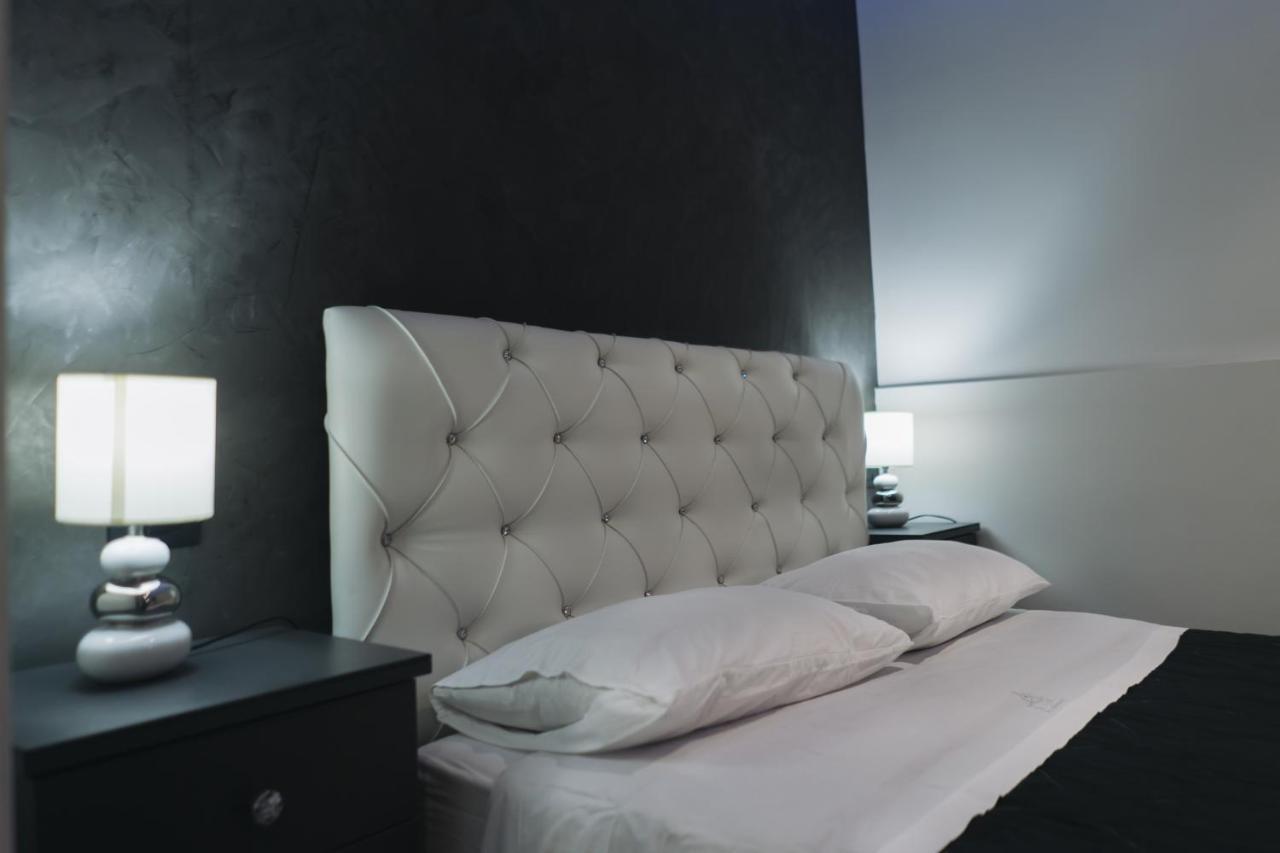 Dl Luxury B&B نابولي المظهر الخارجي الصورة